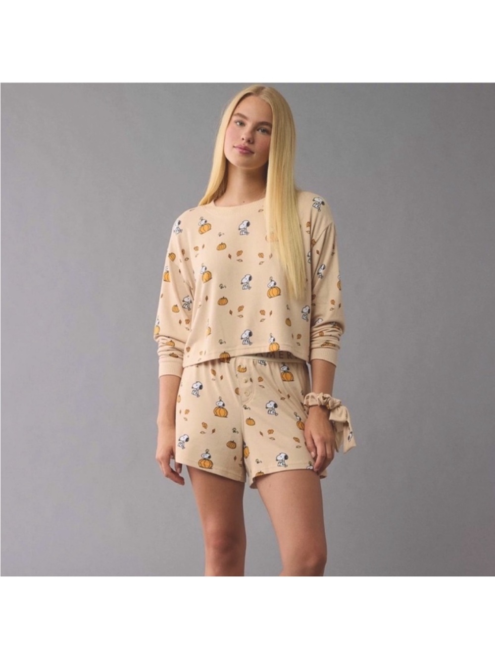 American Eagle Outfitters Pumpkin & Snoopy Pajama Set